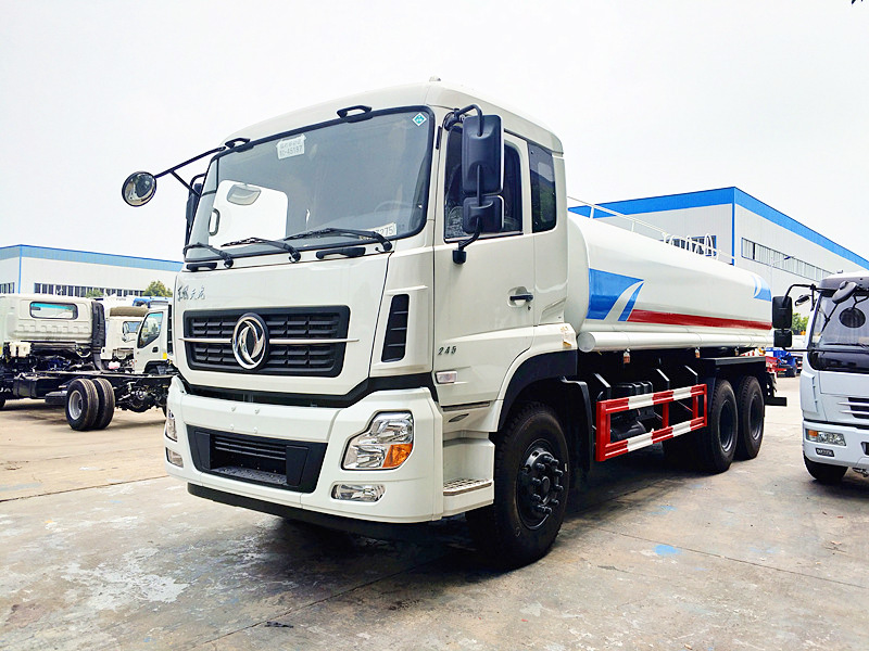 東風(fēng)天龍后雙橋18方綠化噴灑車