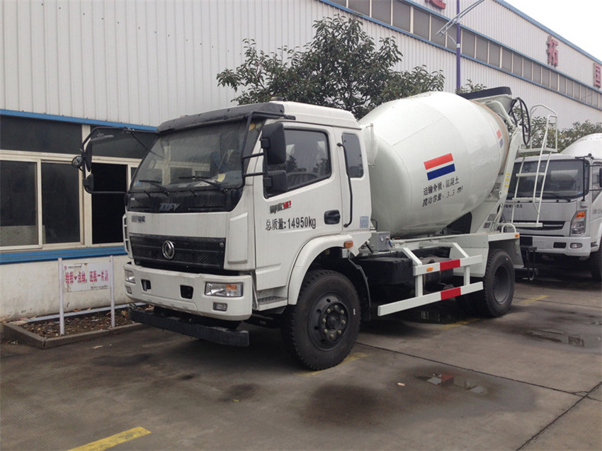 東風(fēng)5立方混凝土攪拌車(chē)